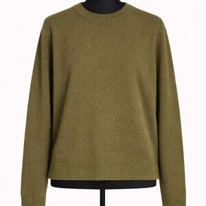 Uniqlo Olive Crewneck Cashmere Sweater